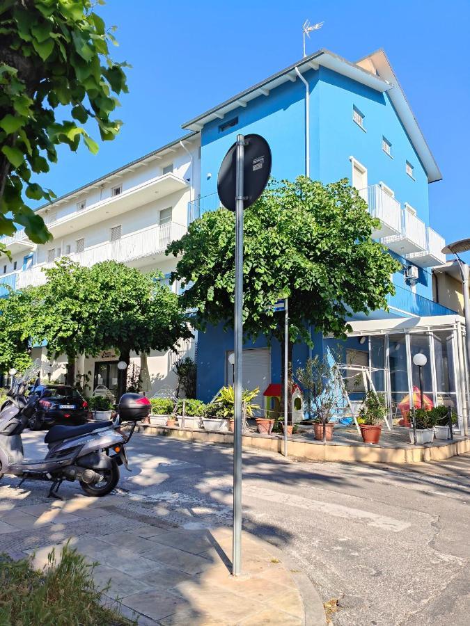Hotel Marittimo 里米尼 外观 照片