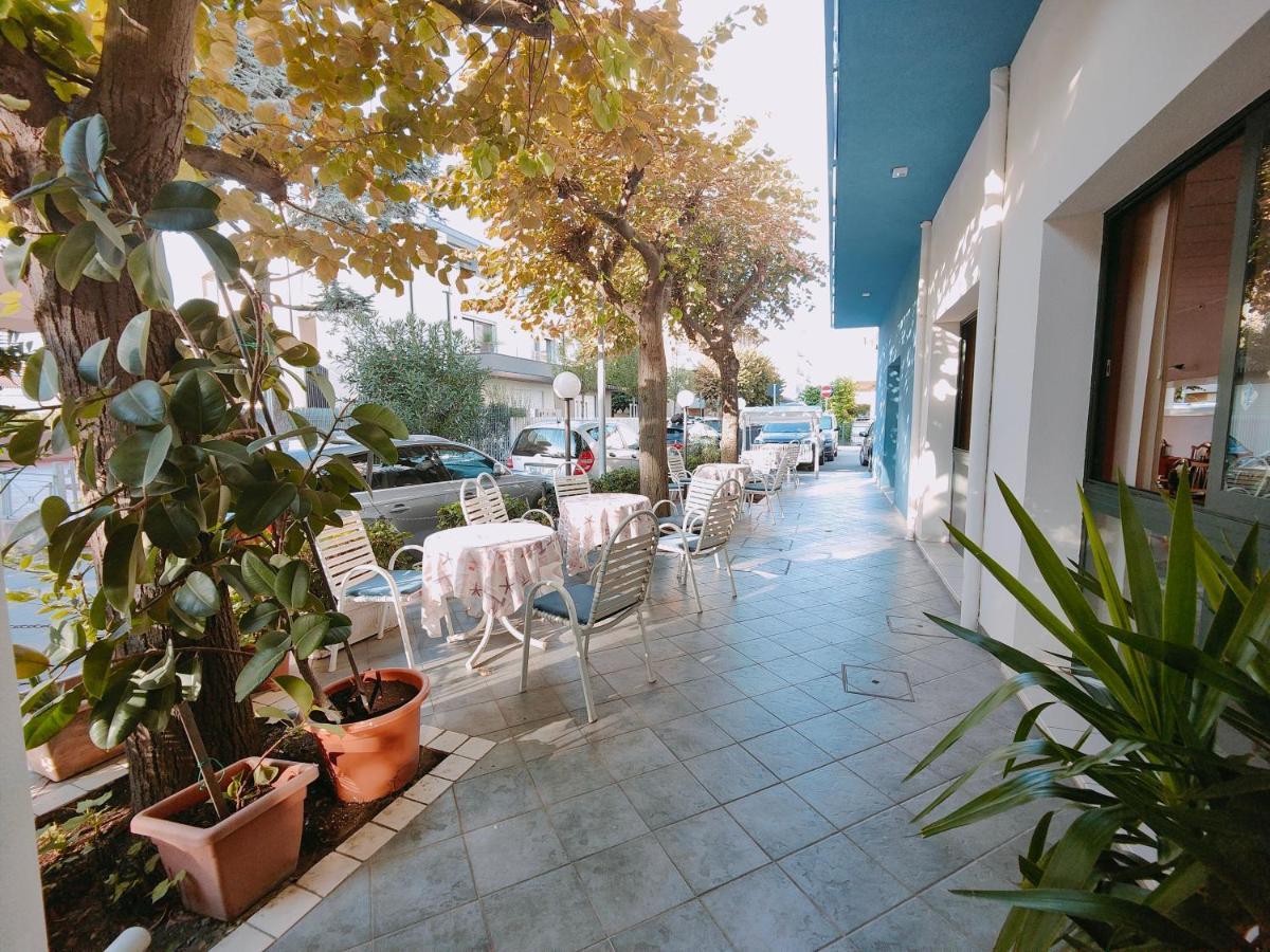 Hotel Marittimo 里米尼 外观 照片