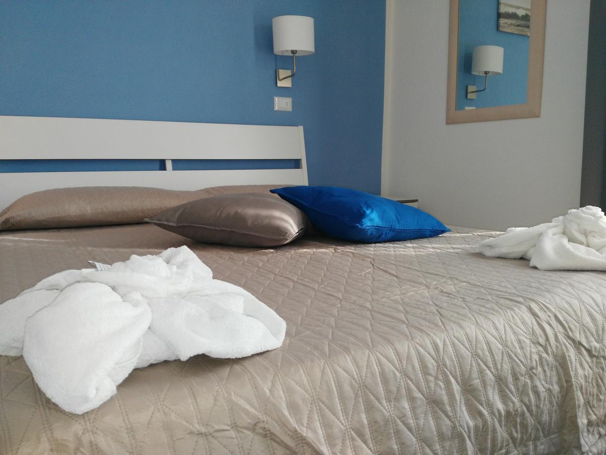 Hotel Marittimo 里米尼 外观 照片