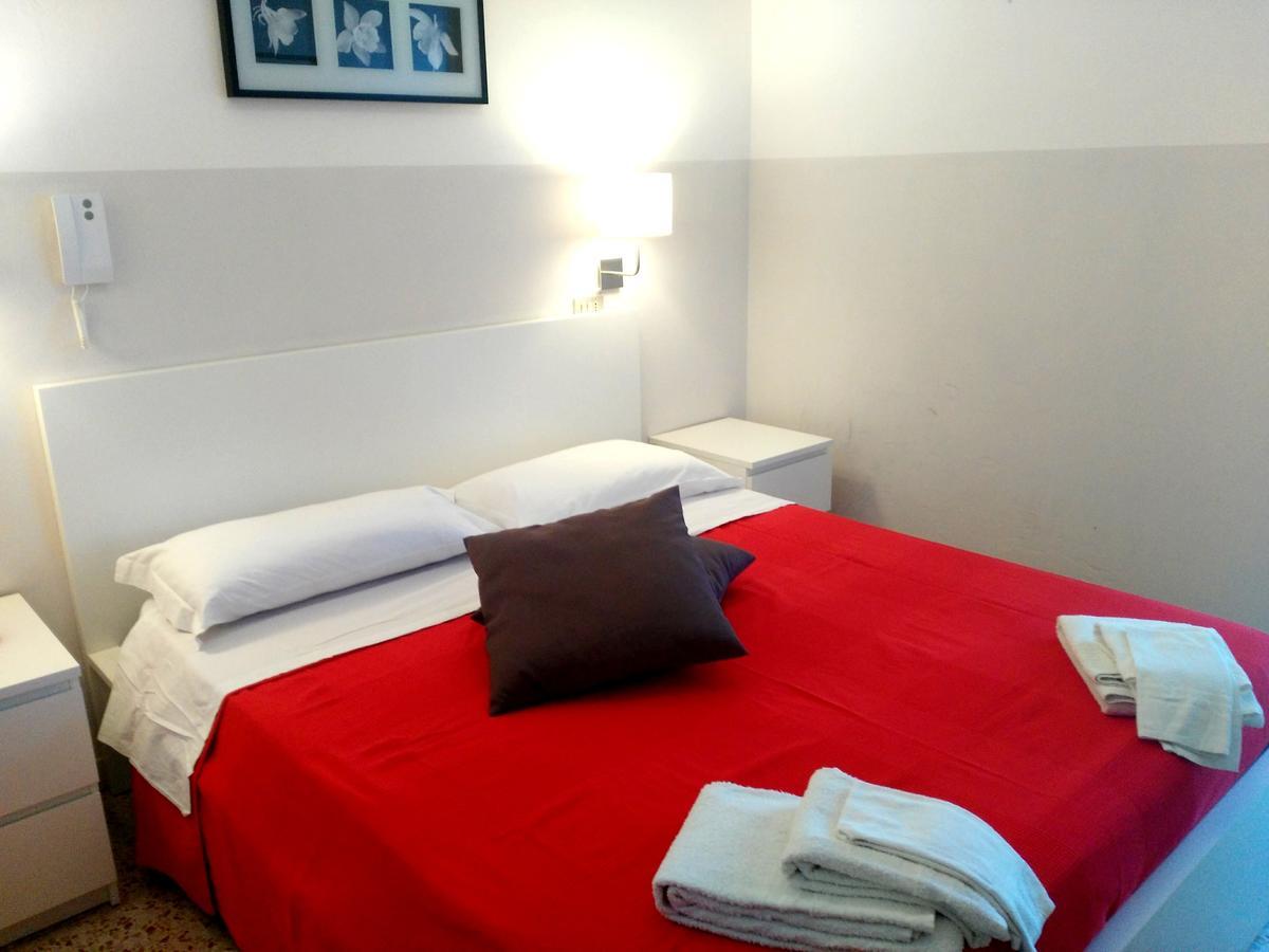 Hotel Marittimo 里米尼 外观 照片