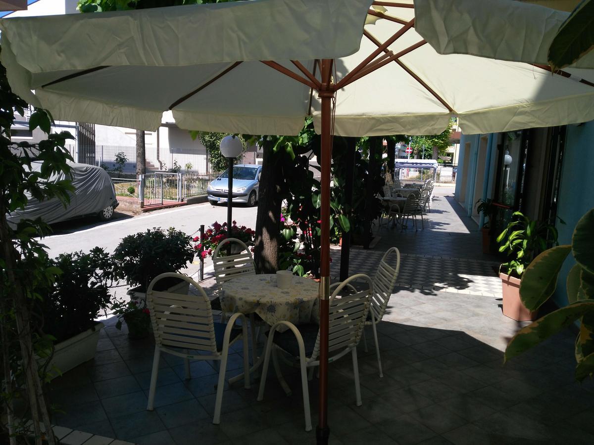Hotel Marittimo 里米尼 外观 照片