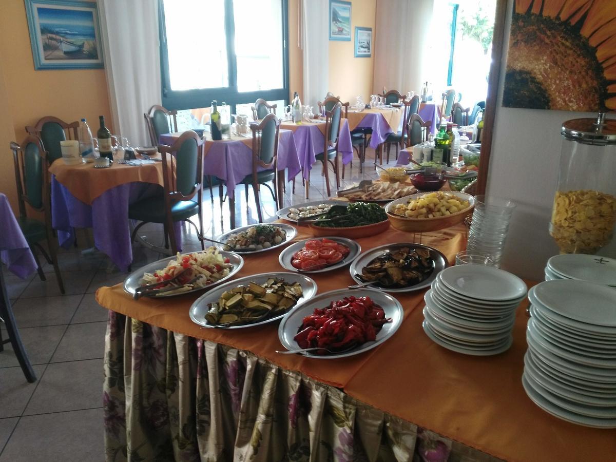 Hotel Marittimo 里米尼 外观 照片