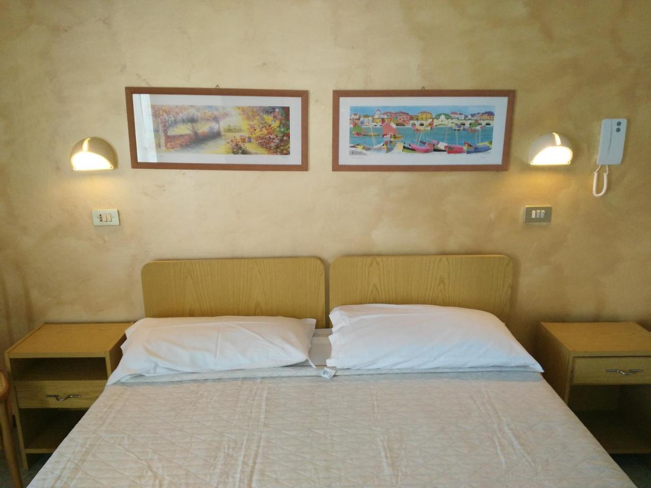 Hotel Marittimo 里米尼 外观 照片
